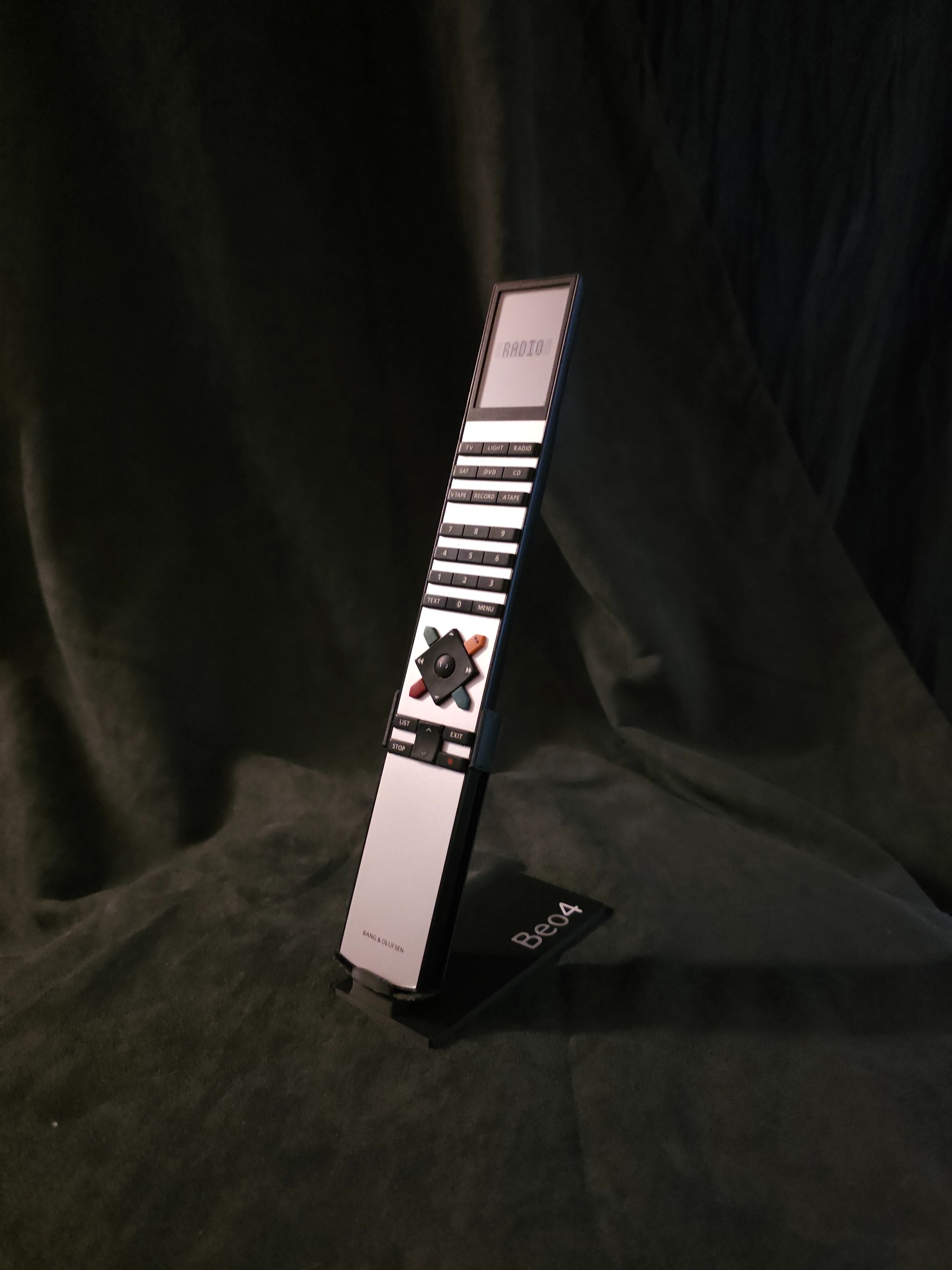 Beo4 holder